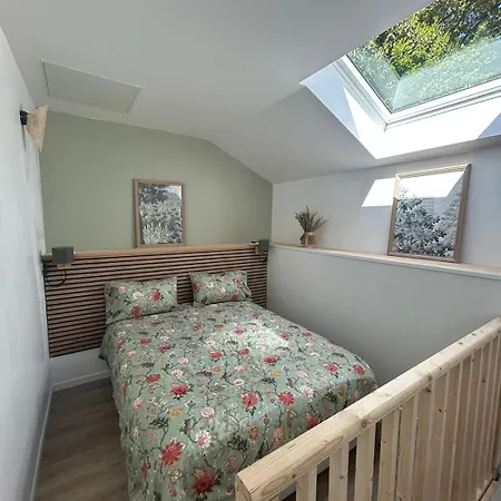 Apartment Dans Un Moulin Avec Terrasse Plouneventer